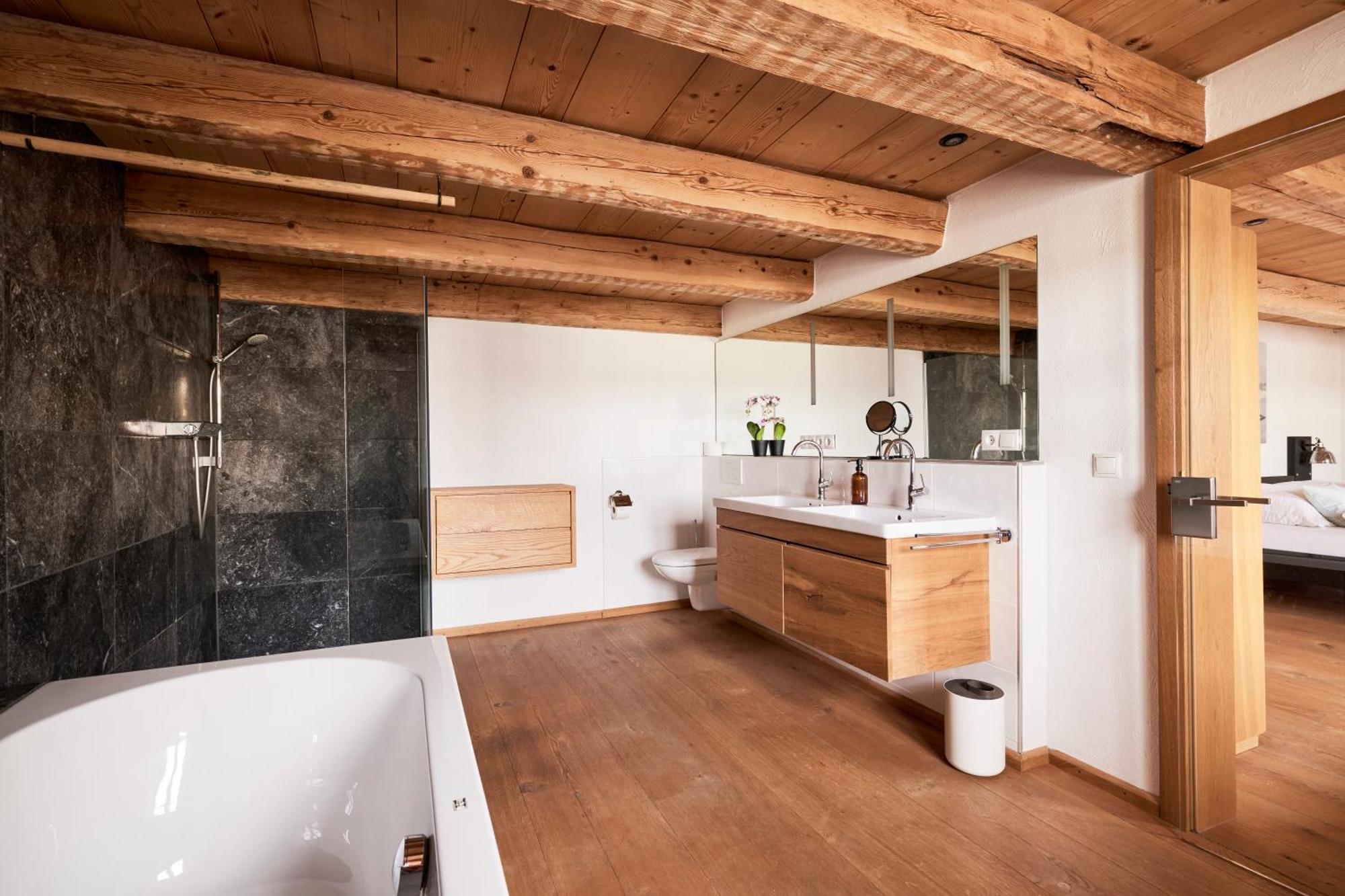 Ferienhaus Steinbacher Direkt Am Tegernsee Luaran gambar